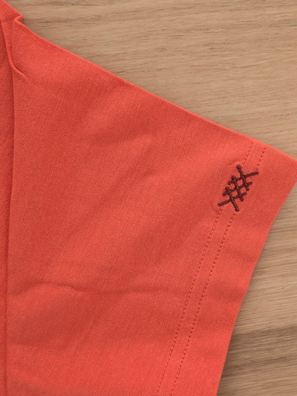 NWT Rhone Element Tee Paprika Orange XL Crew Neck GoldFusion Anti-Odor - Picture 2 of 7